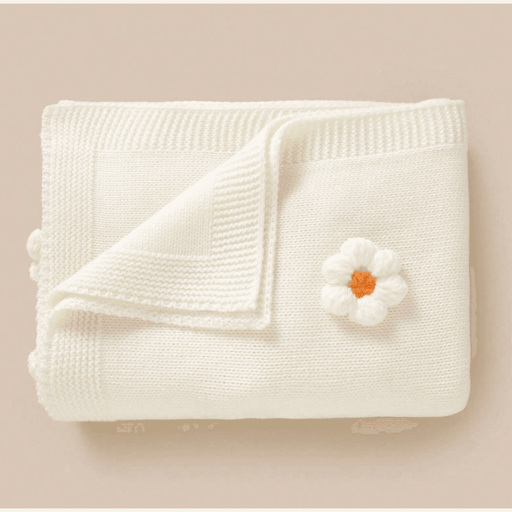 Knitted Baby Blanket with Daisy – White
